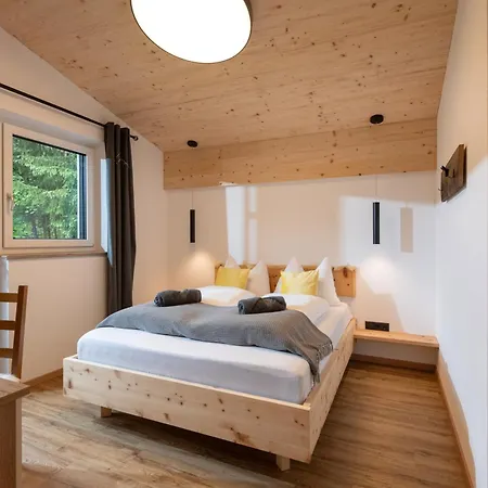 Дом отдыха Ferienhaeuser Kaiserluft *