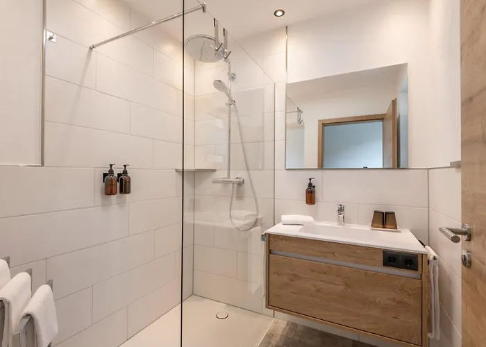 Ferienhaeuser Kaiserluft שפאו אם ווילדן קייזר