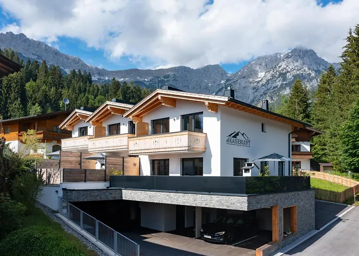 Ferienhaeuser Kaiserluft Nyaraló *