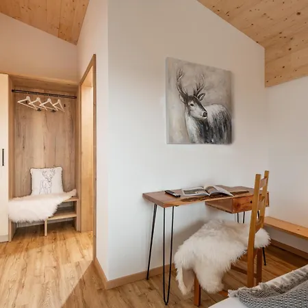 Holiday home Ferienhaeuser Kaiserluft
